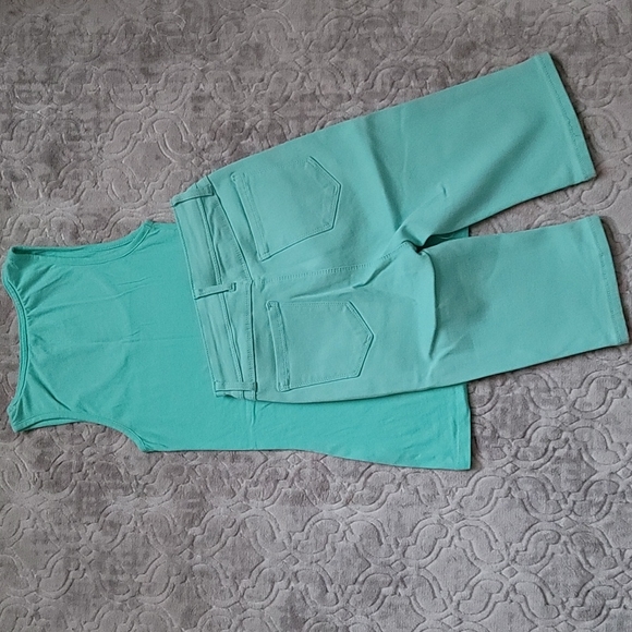 Jean short Small - Picture 4 of 4